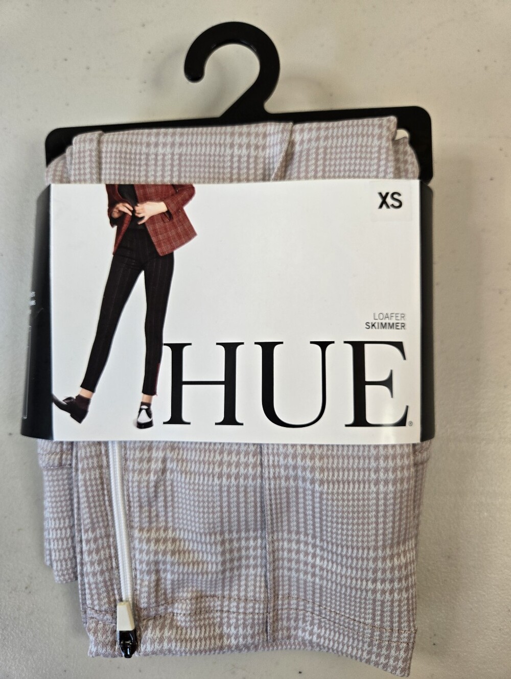 NWT Hue Plaid Ankle Loafer Skimmer Ponte Pants Pink Cream Size XS 0-2